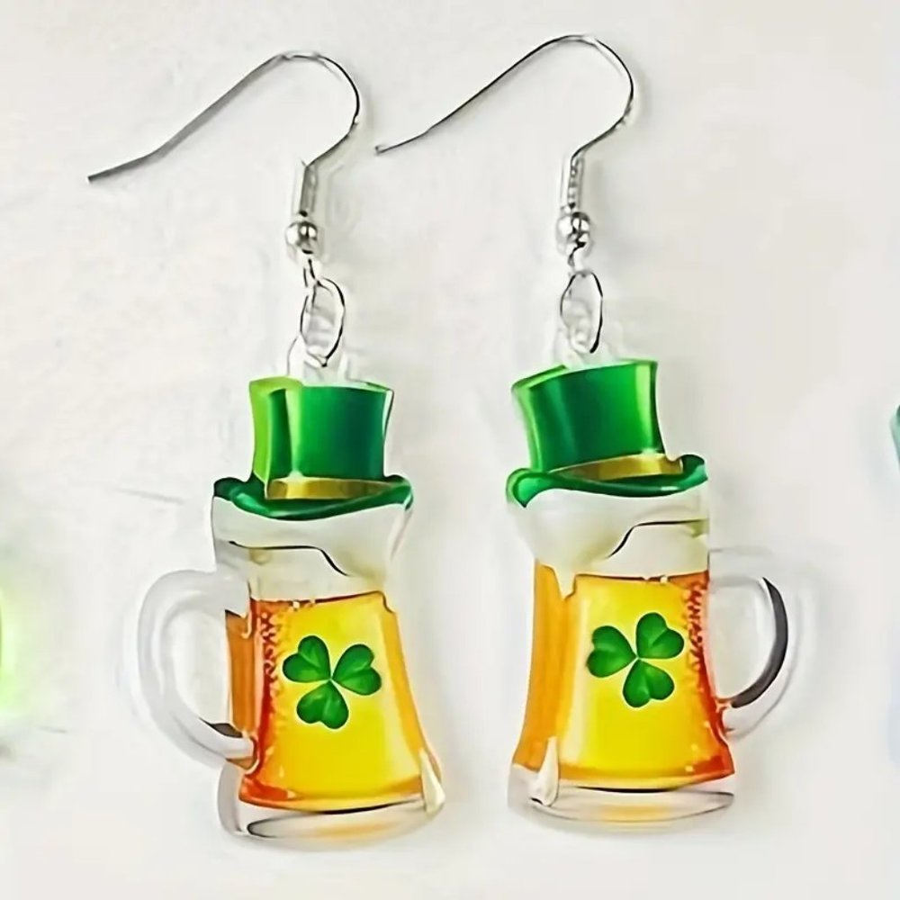 St. Patrick's Day Green Beer Mug Clover dangle earrings